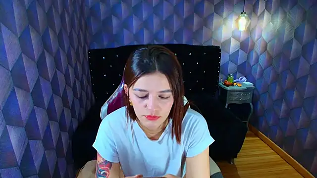 Snapshot of LiaHarryis chatting on June 24, 2026, 4:05 pm LiaHarryis online show from June 24, 2026, 4:05 pm