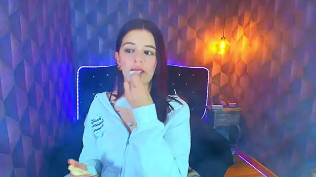 Snapshot of LiaHarryis chatting on February 12, 2026, 8:08 pm LiaHarryis online show from February 12, 2026, 8:08 pm