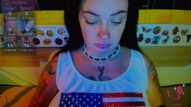 EllieOz online show from November 15, 2025, 3:38 pm