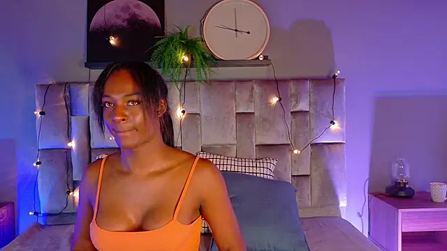 nahomi campbell online show from October 8, 2025, 7:36 pm