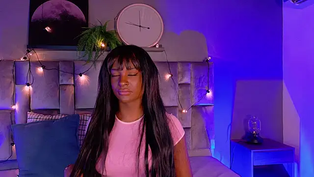 nahomi campbell online show from October 15, 2025, 7:33 pm