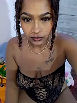 miss-jackson1 online show from April 18, 2026, 10:32 pm