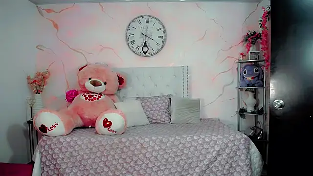 maria camilacms online show from February 15, 2026, 10:30 pm