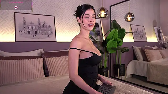 ElleDiane online show from March 28, 2026, 11:06 pm