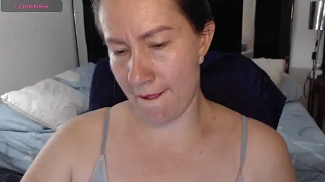 Snapshot of CATRINA-83 chatting on June 16, 2026, 2:44 am CATRINA-83 online show from June 16, 2026, 2:44 am