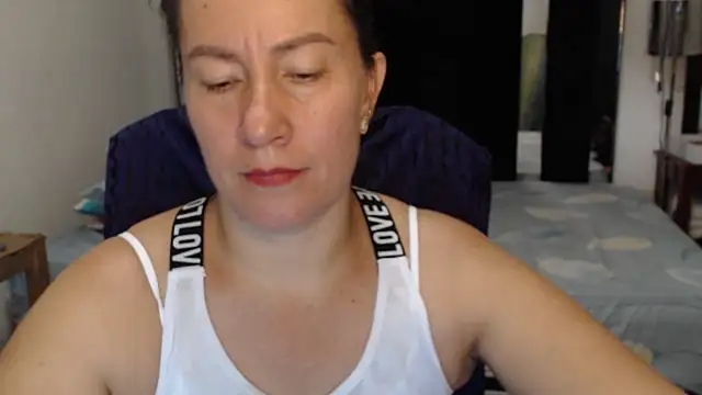 Snapshot of CATRINA-83 chatting on July 18, 2026, 2:20 am CATRINA-83 online show from July 18, 2026, 2:20 am