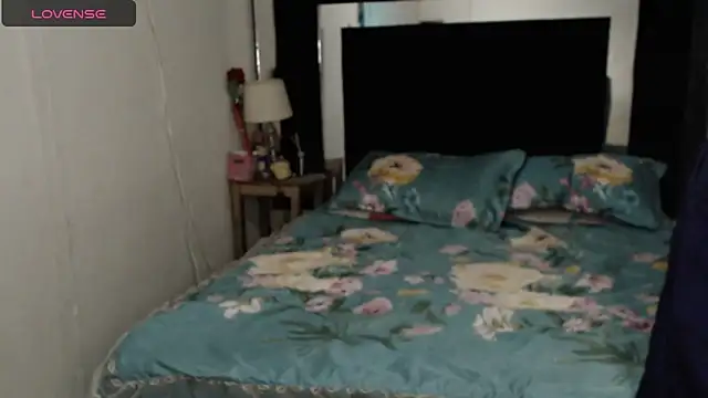 CATRINA-83 online show from May 15, 2026, 11:14 pm