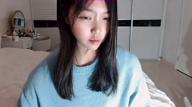 Snapshot of -Lucky_Girl chatting on March 4, 2025, 3:37 pm -Lucky Girl online show from March 4, 2025, 3:37 pm