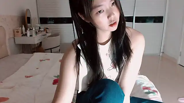 -Lucky Girl online show from July 22, 2026, 12:40 pm