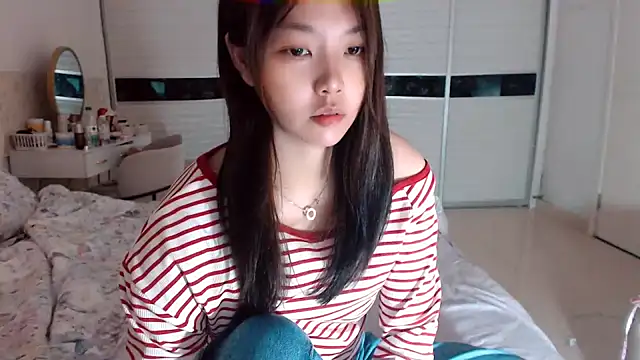 -Lucky Girl online show from May 24, 2026, 1:27 am