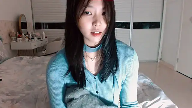 Snapshot of -Lucky_Girl chatting on November 9, 2025, 10:52 am -Lucky Girl online show from November 9, 2025, 10:52 am