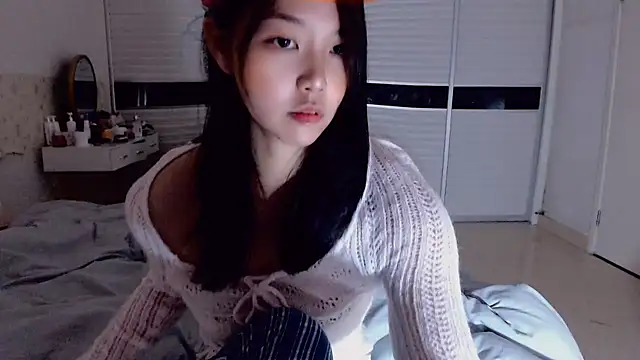 Snapshot of -Lucky_Girl chatting on October 1, 2025, 1:48 pm -Lucky Girl online show from October 1, 2025, 1:48 pm