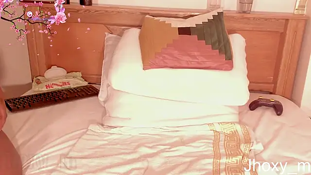 Jhoxy M online show from February 22, 2025, 9:56 am