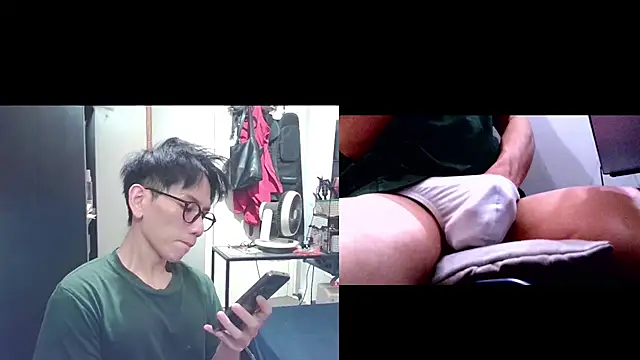 Snapshot of UndreamtM chatting on July 21, 2026, 3:35 pm UndreamtM online show from July 21, 2026, 3:35 pm
