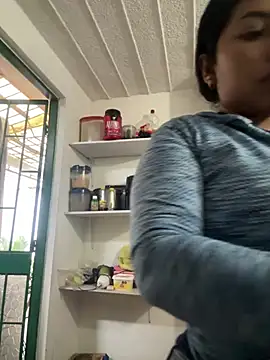 emmyjhonson07 online show from February 25, 2026, 1:00 pm