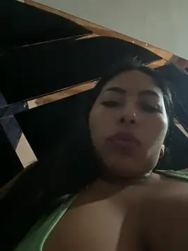 emmyjhonson07 online show from February 24, 2026, 11:11 am