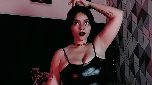 shybutdirtygirrll online show from September 25, 2025, 7:53 pm