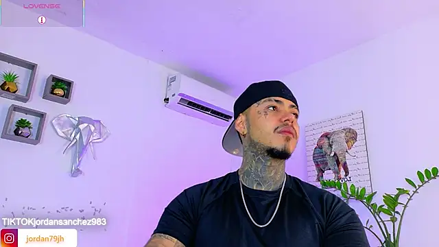 JordanSmiith  online show from May 31, 2026, 2:34 pm
