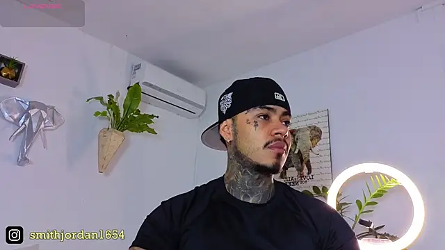 JordanSmiith  online show from October 3, 2025, 8:54 pm