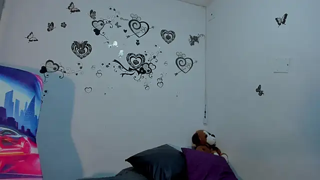 Linisprincehot69 online show from May 22, 2026, 7:28 am