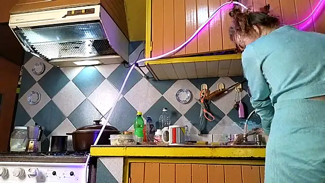 Jony Marta online show from November 11, 2025, 1:55 am