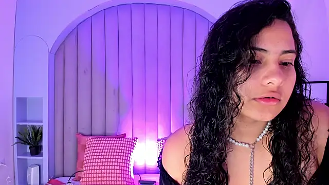 Snapshot of eva_daemon chatting on September 29, 2025, 11:49 am eva daemon online show from September 29, 2025, 11:49 am