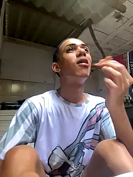 KatrinaQueen1 online show from November 8, 2025, 2:31 pm