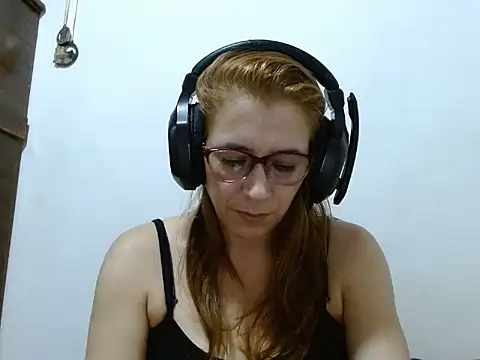 mademonsexy online show from October 18, 2025, 4:14 am