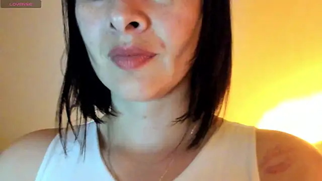 Snapshot of queen_fetish chatting on September 30, 2025, 10:38 pm queen fetish online show from September 30, 2025, 10:38 pm