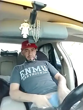 prettyboi6992 online show from October 9, 2025, 12:33 am