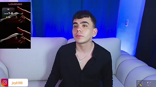 Jey keler1 online show from November 14, 2025, 10:46 pm