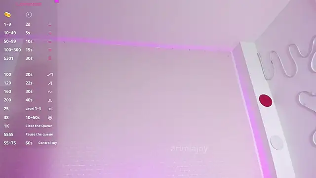 artmiaa online show from November 3, 2025, 11:25 am