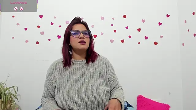 hazel 34 online show from January 15, 2026, 8:51 am