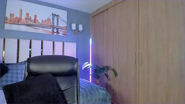 Bambi gurl online show from November 12, 2025, 12:15 am