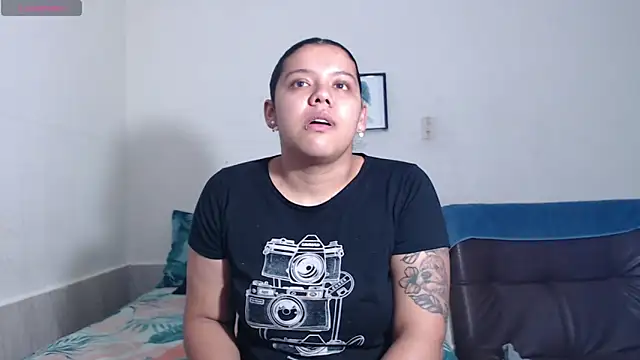 Snapshot of agata_22 chatting on February 7, 2026, 3:25 am agata 22 online show from February 7, 2026, 3:25 am