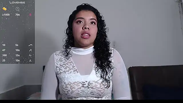 agata 22 online show from January 31, 2025, 2:26 am