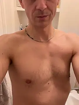 Snapshot of Arthur2288@xh chatting on February 6, 2026, 5:20 pm Arthur2288xh online show from February 6, 2026, 5:20 pm