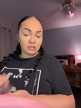 DestineeJayde online show from February 24, 2026, 4:13 am