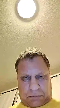 fukurbutt online show from December 18, 2025, 3:11 am