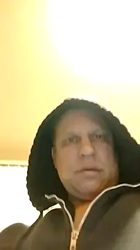 fukurbutt online show from December 19, 2025, 12:14 am