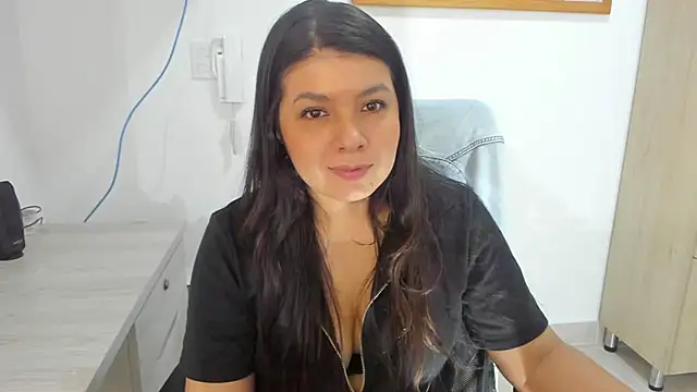 miaa daniels online show from March 20, 2025, 4:31 pm