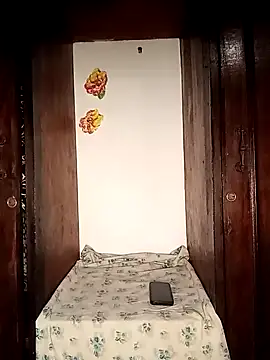 The-Peach-Flexer online show from September 24, 2025, 9:32 pm