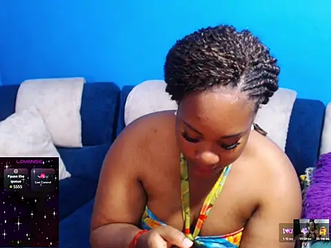 Snapshot of the_pearl199 chatting on October 31, 2025, 1:52 pm the pearl199 online show from October 31, 2025, 1:52 pm