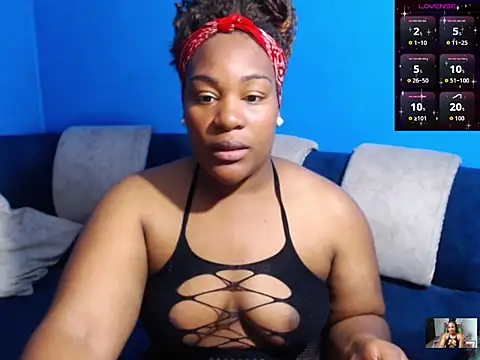 Snapshot of the_pearl199 chatting on November 13, 2025, 2:26 am the pearl199 online show from November 13, 2025, 2:26 am