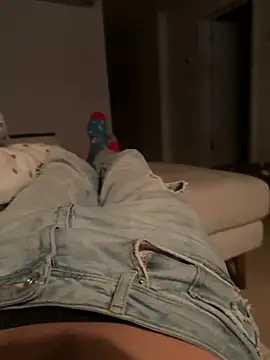 mightgogay online show from February 26, 2025, 3:35 am