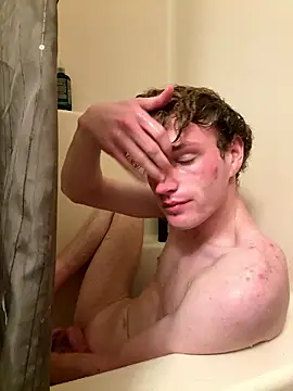 CreamyAustin online show from January 17, 2026, 12:37 am