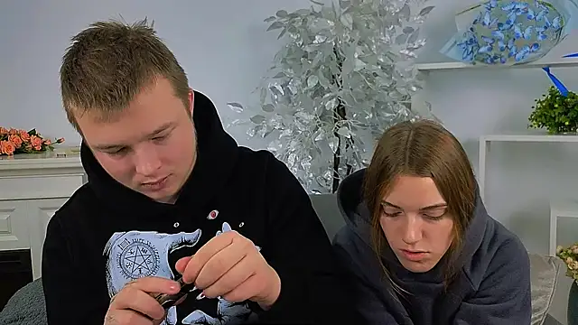  Olli  Stiw  online show from November 6, 2025, 8:51 am