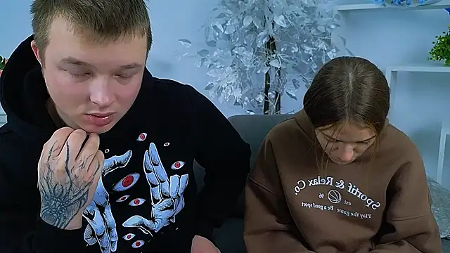  Olli  Stiw  online show from November 9, 2025, 8:51 am