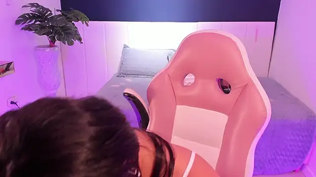 Snapshot of katia_bigboobs1 chatting on February 25, 2026, 6:52 pm katia bigboobs1 online show from February 25, 2026, 6:52 pm