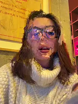 EmaSaenz online show from February 18, 2025, 10:25 pm